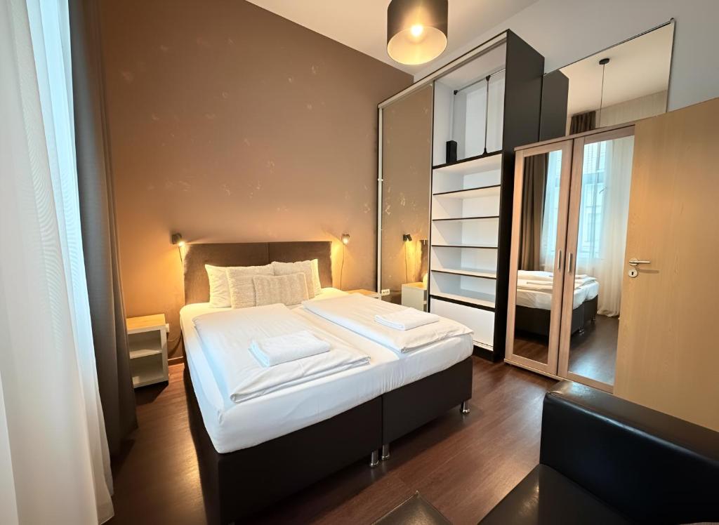 Gozsdu Court Budapest 7
