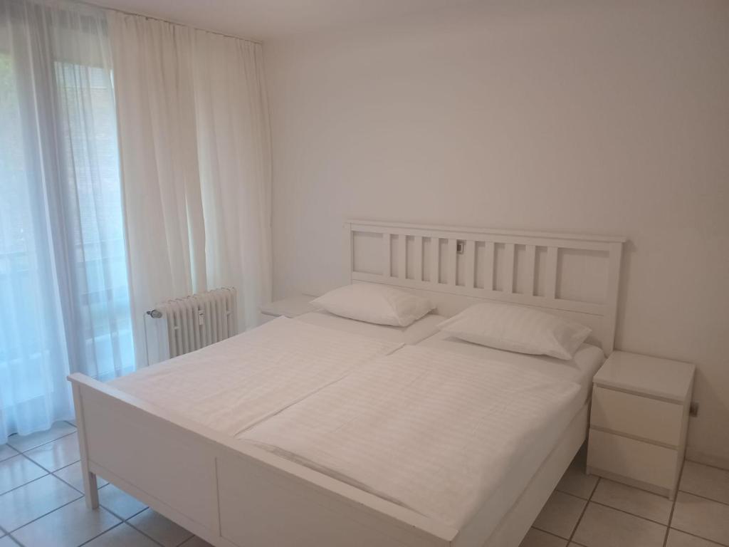 Wohnung im Herzen der Altstadt 1 Schlafzimmer 1 Wohnzimmer Balkon 2