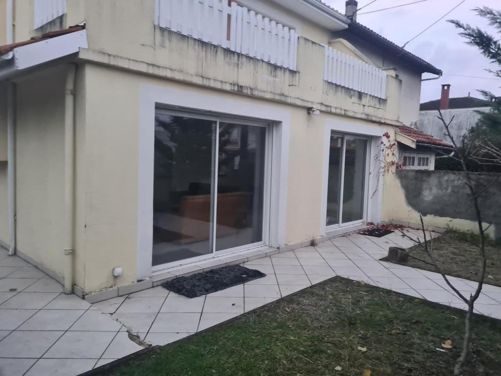 Large house near Mérignac Airport 6