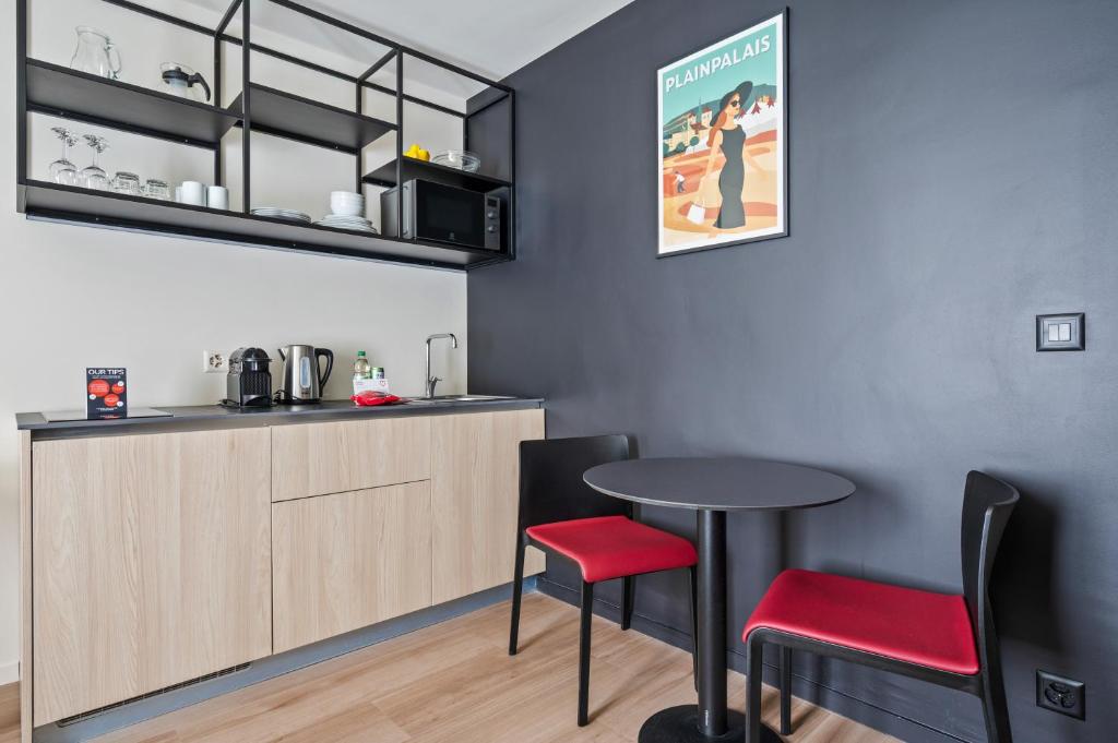 Nonanteneuf appart hōtel Genève Plainpalais - contactless check-in 4