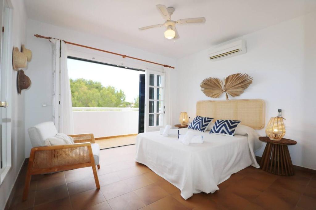 Villa Las Marinas 3, piscina y a 5 minutos del mar 8