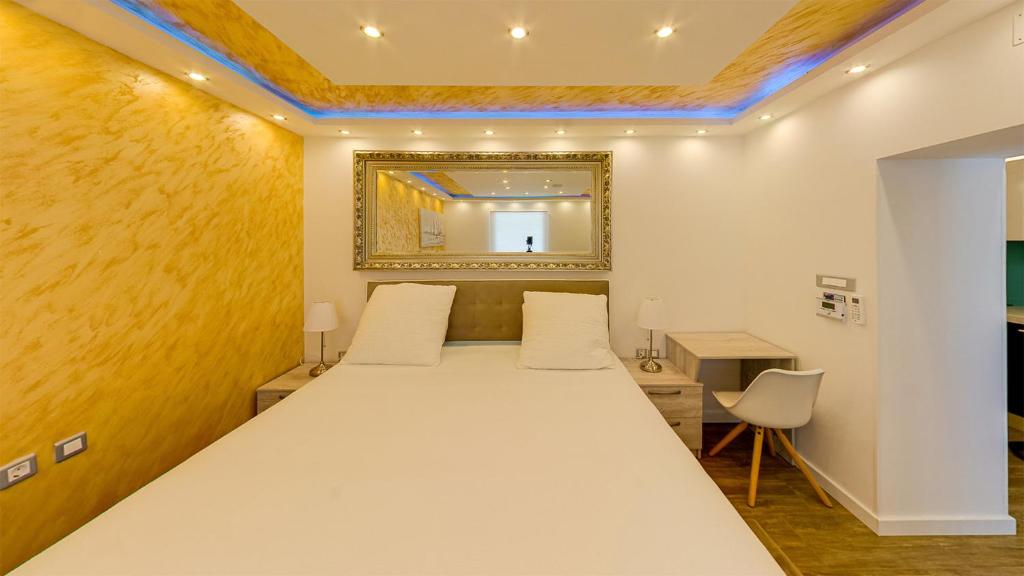 Apartments Kalvados 6