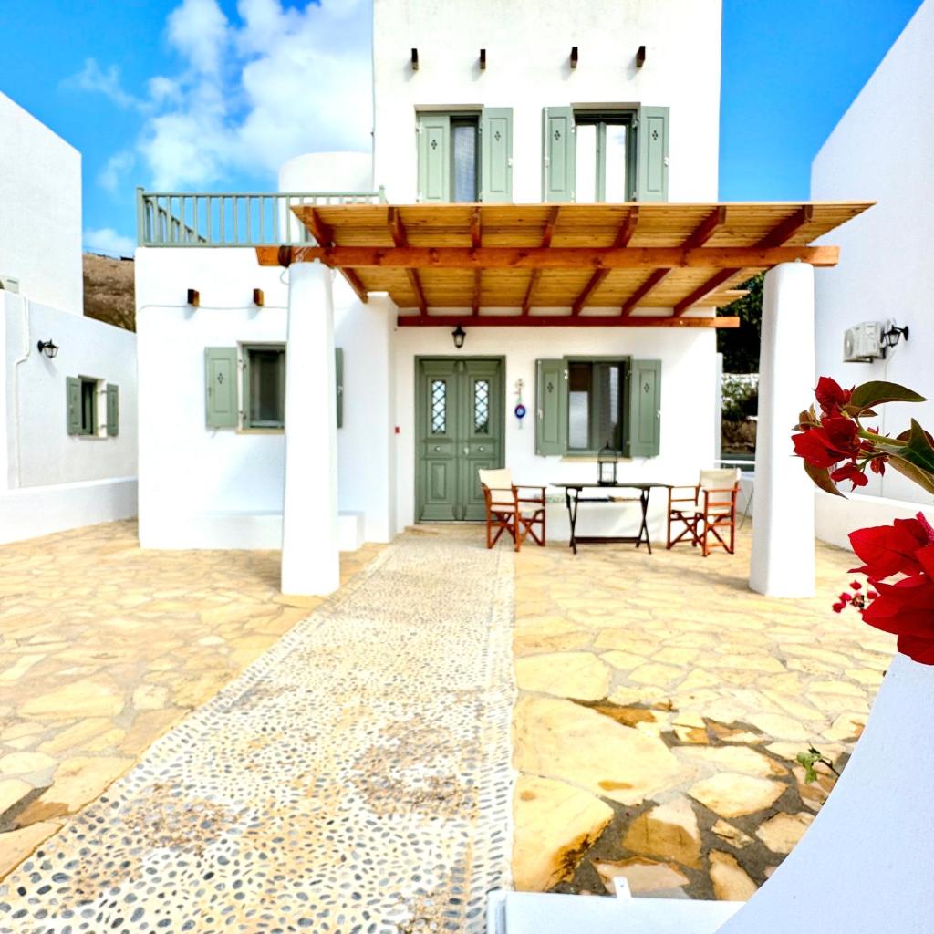 Niriedes Villas 8
