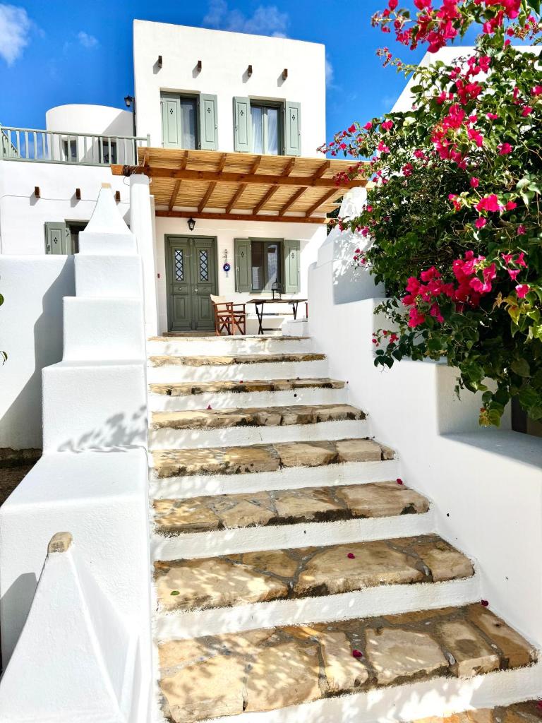 Niriedes Villas 5