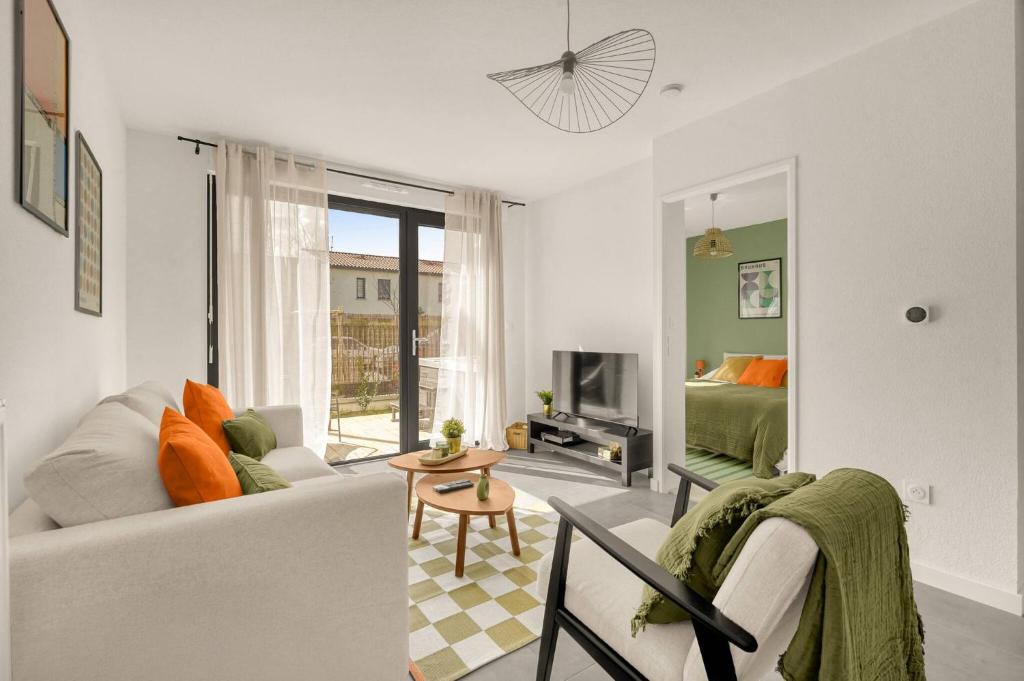 T3 Cosy avec Spa Privé – Détente aux Sept Deniers 5