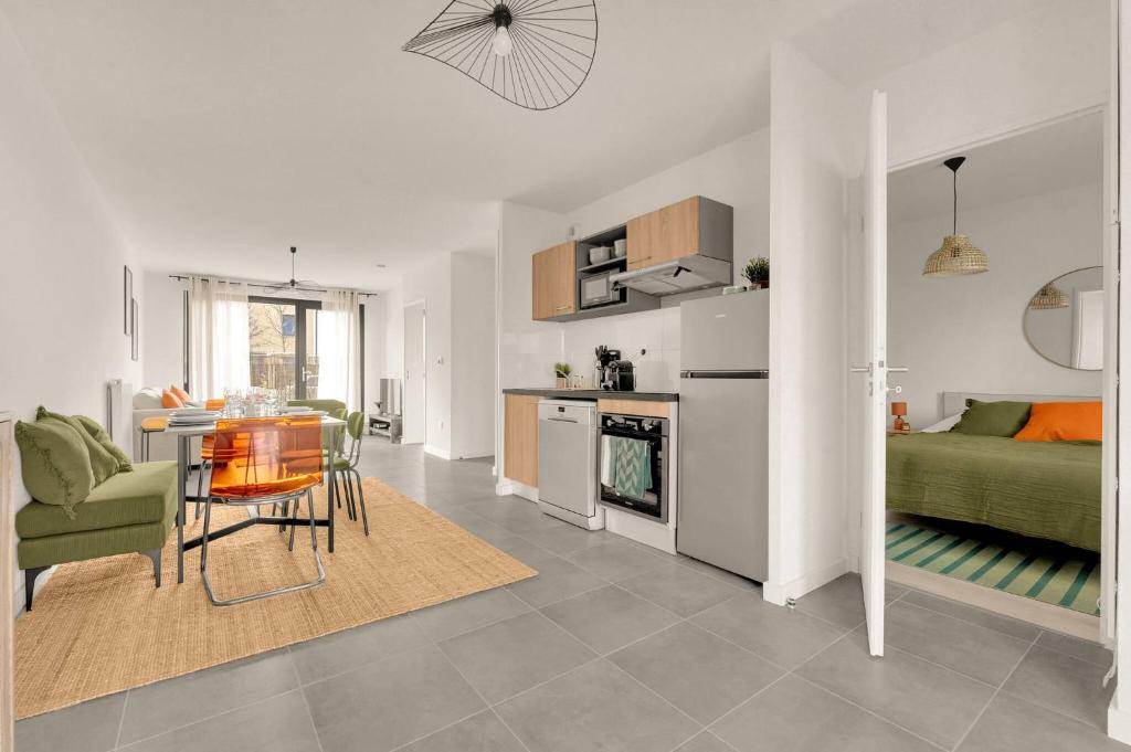 T3 Cosy avec Spa Privé – Détente aux Sept Deniers 4