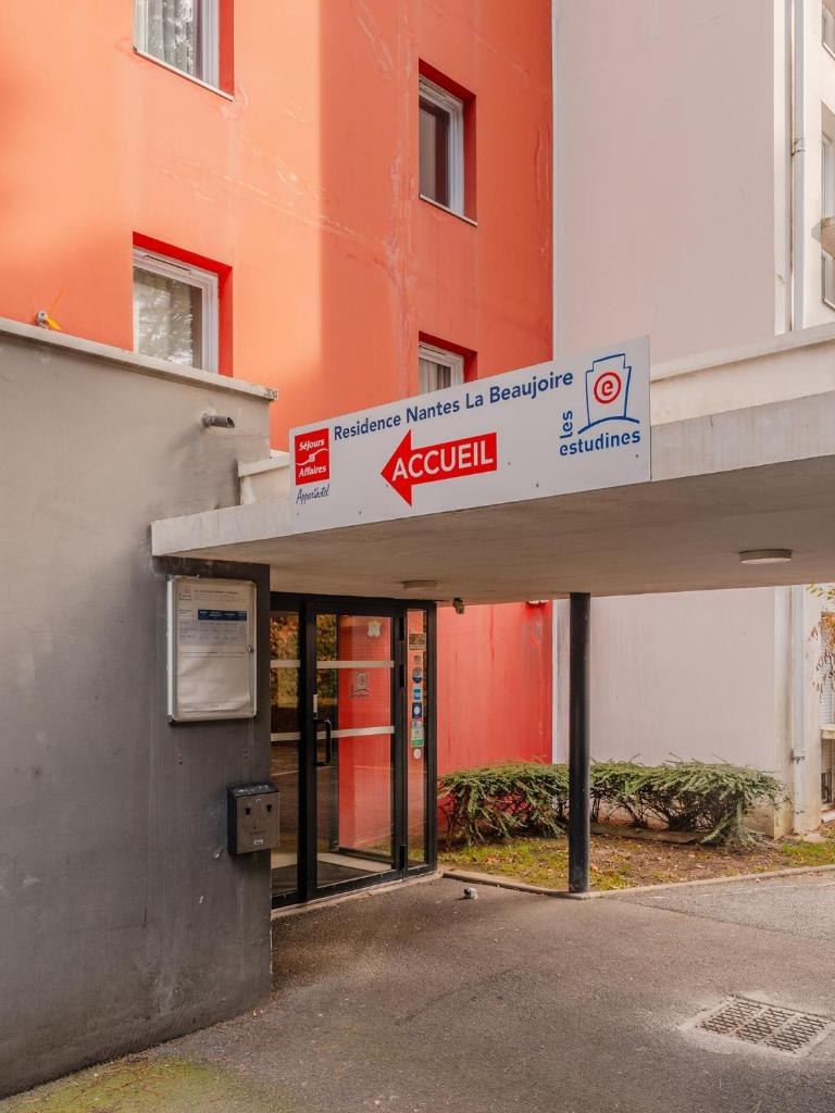 Séjours & Affaires Nantes La Beaujoire 8