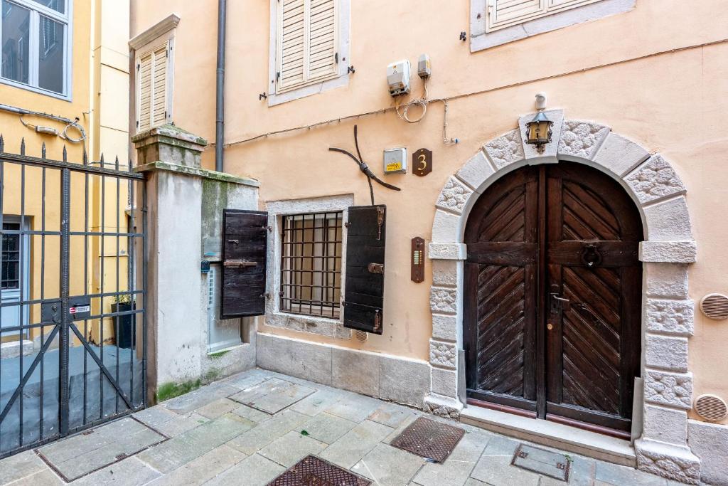 Cavana Loft 6