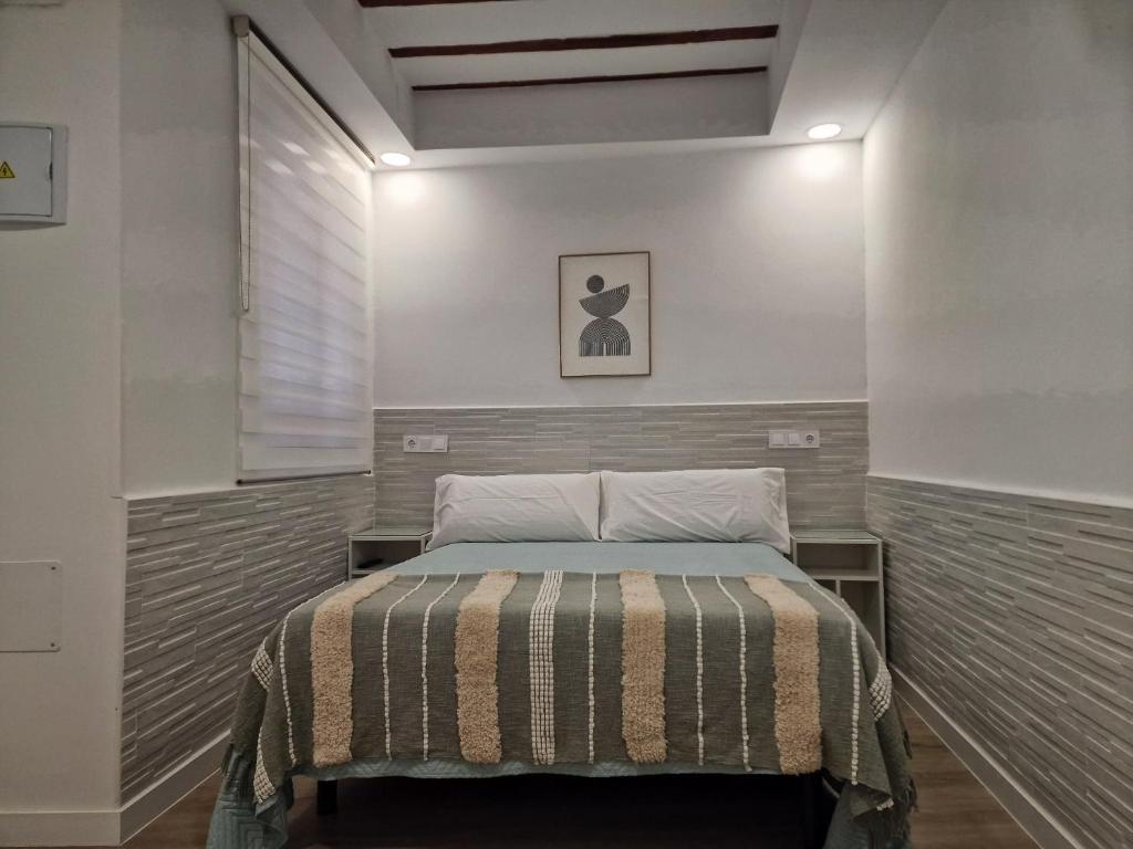 Casa siglo XV 4Toledo habitacion privada con baño 1