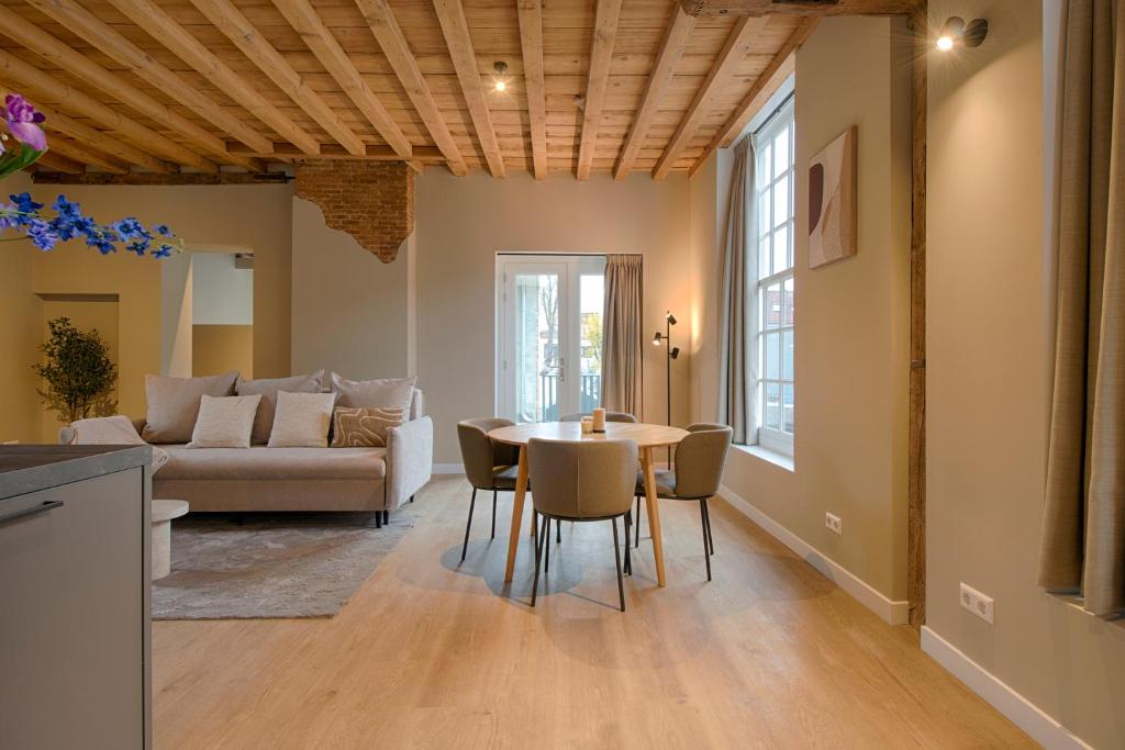 House of De Swaen Apartments 4