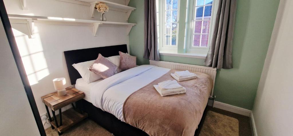 Spacious 4 Bedroom Detached Home in Iffley Village 7
