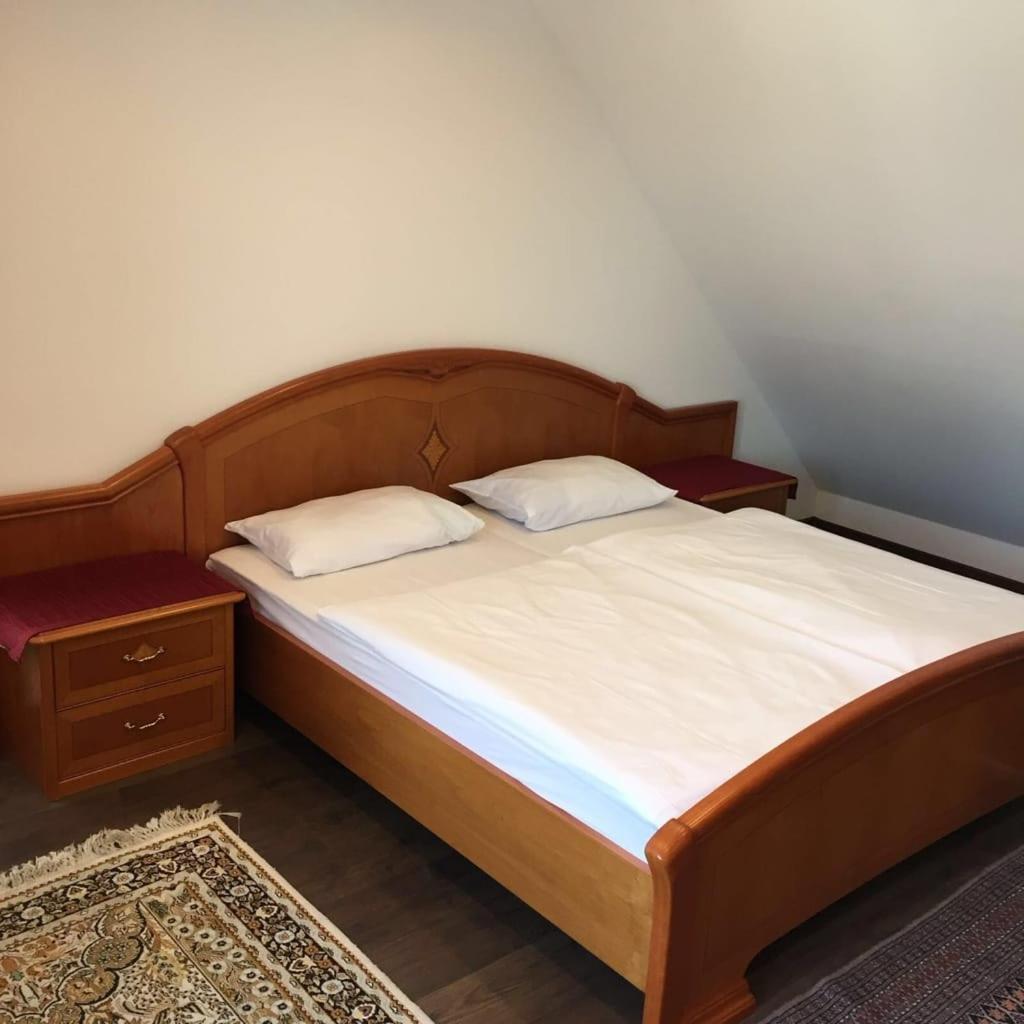 3 Zimmerwohnung im Herzen der Altstadt 2