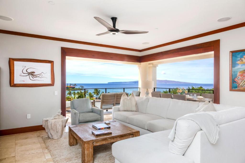 Wailea Beach Villas Penthouse Panoramic Ocean Views KBM Resorts 2 Units 6 Bedrooms ML-3485