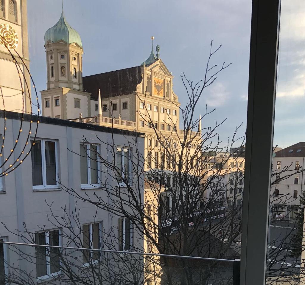 Brand new luxury apartment on Rathausplatz 2