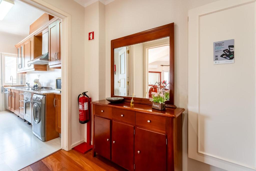 Cosy 2Bdr Flat in Faro Downtown by LovelyStay 6