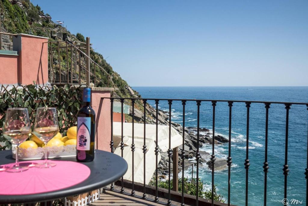 Refilea Sea View Tower Villa 5