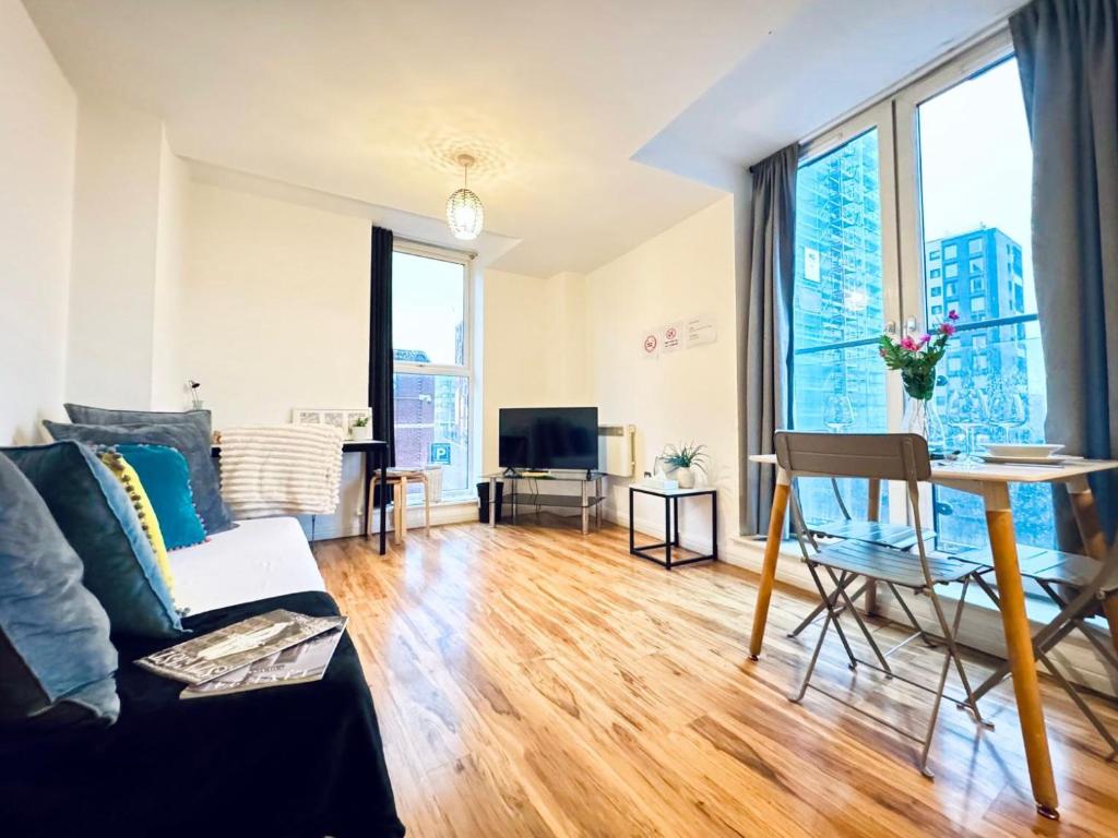 Central Haven Stay Two Bedroom Apt 4