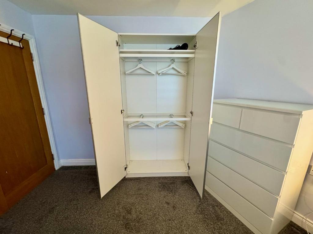 Park View Apartment - Great Location 1 Super King 1 King 8
