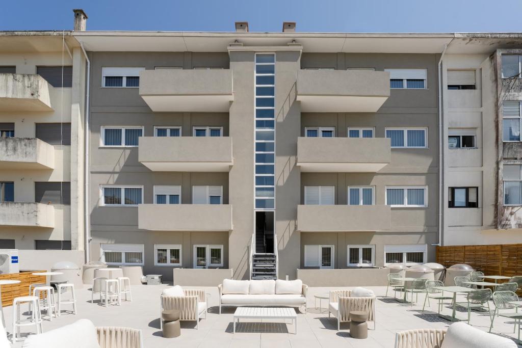 Bom Sucesso Executive Flats by Feel Porto 6
