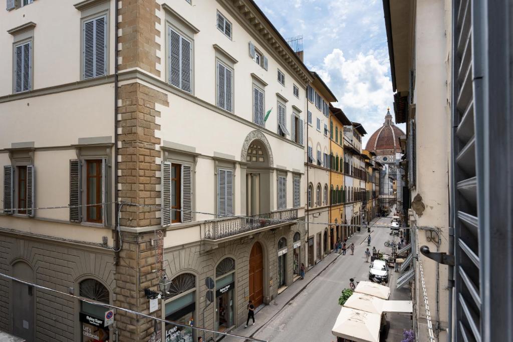 MediciApt - Alfani studio near Duomo 6