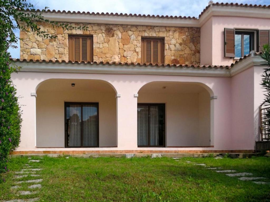 Appartamento Trilocale vicino al centro di San Teodoro