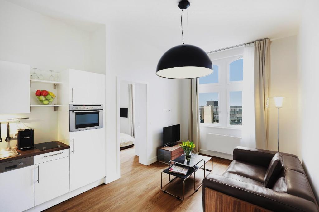 THE RED - Living Suites by the Rhine 8