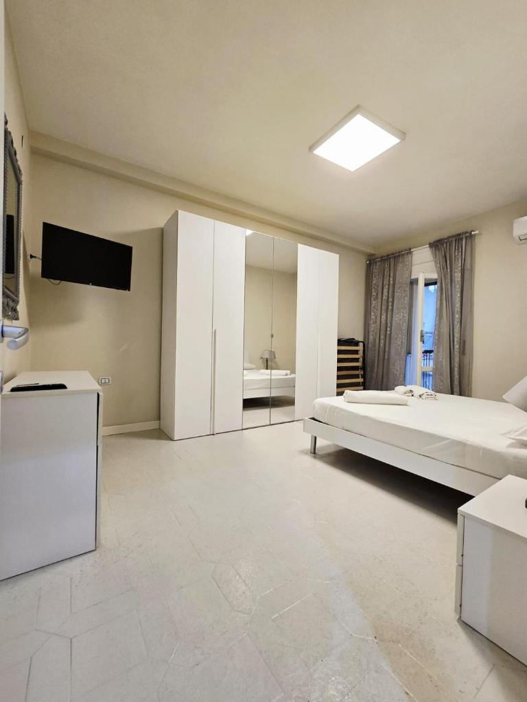 Duomo Family Home in Historic center 8