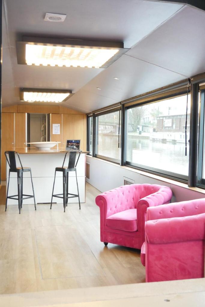 Péniche ! Amours Le Dô Karina Bisch 2019 4