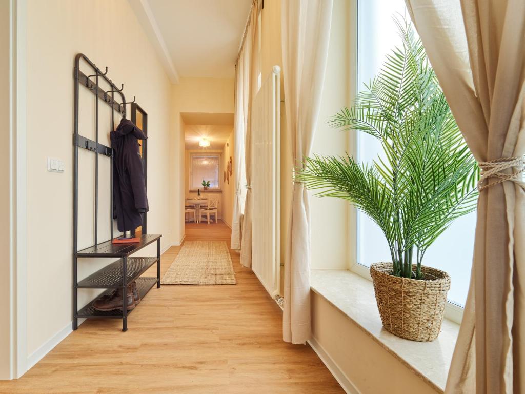 Marx - Modernes Apartment - Top Lage im Zentrum - Gratis WLAN - ideal für Geschäftsreisende & Paare 2