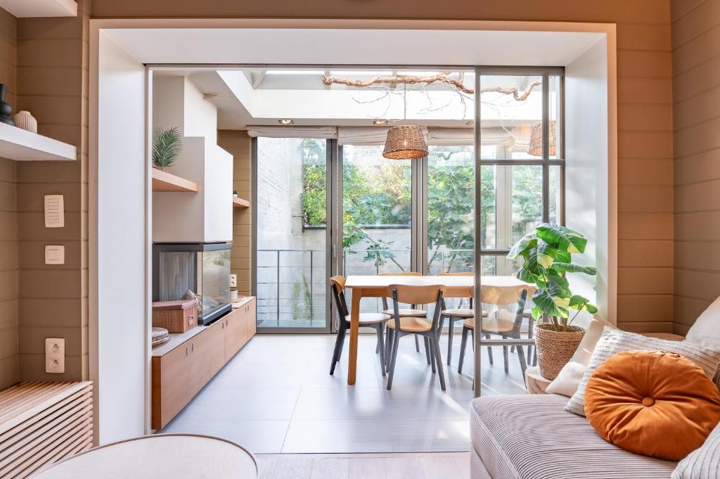 Family house with sauna close to the sea 2