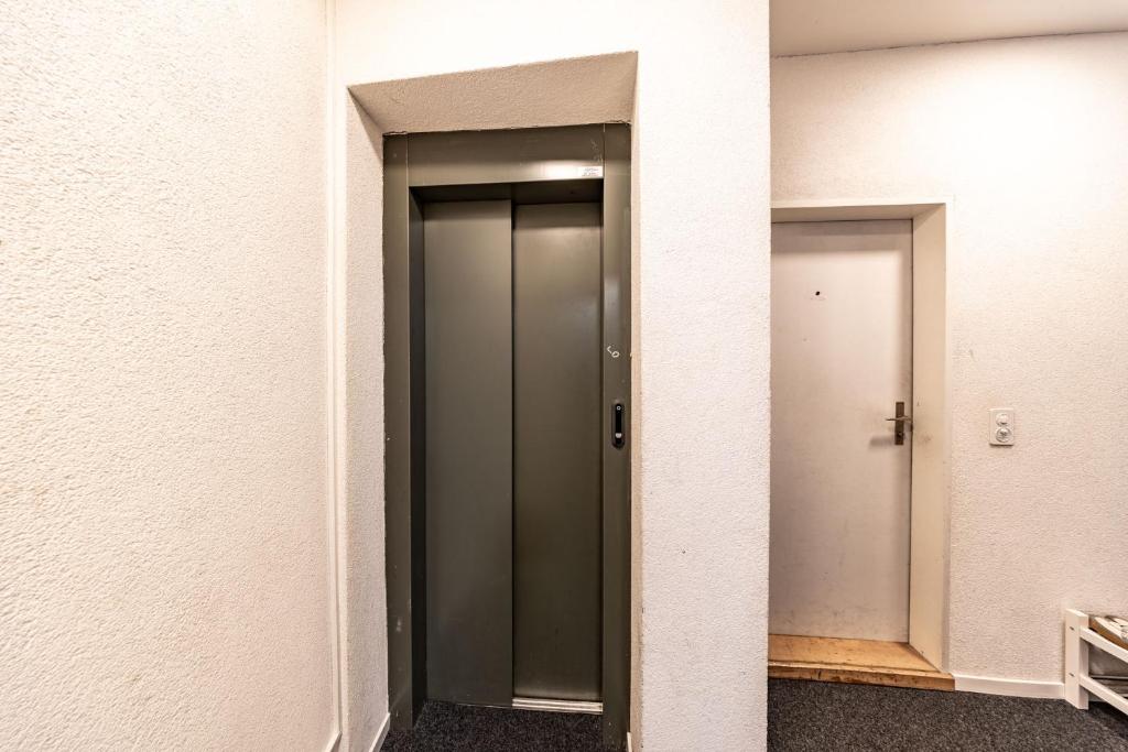 The R Apartment Chrischona 7