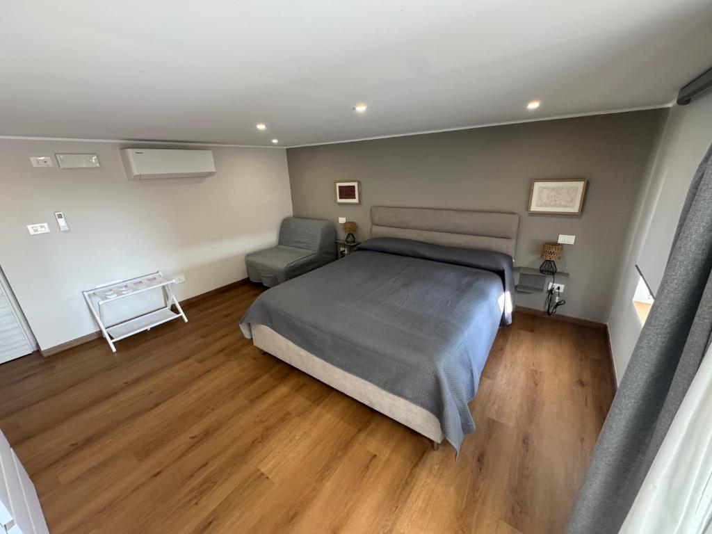 Almond Apartments - Plebiscito 4