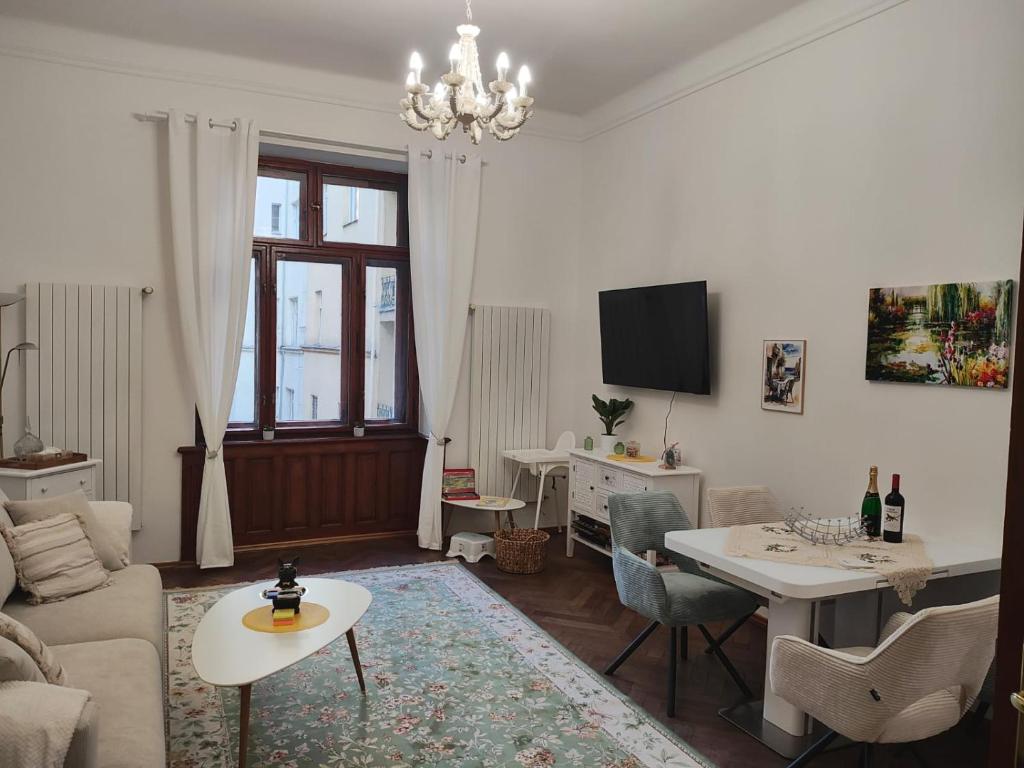 Get Prague Flat Trojanova 5