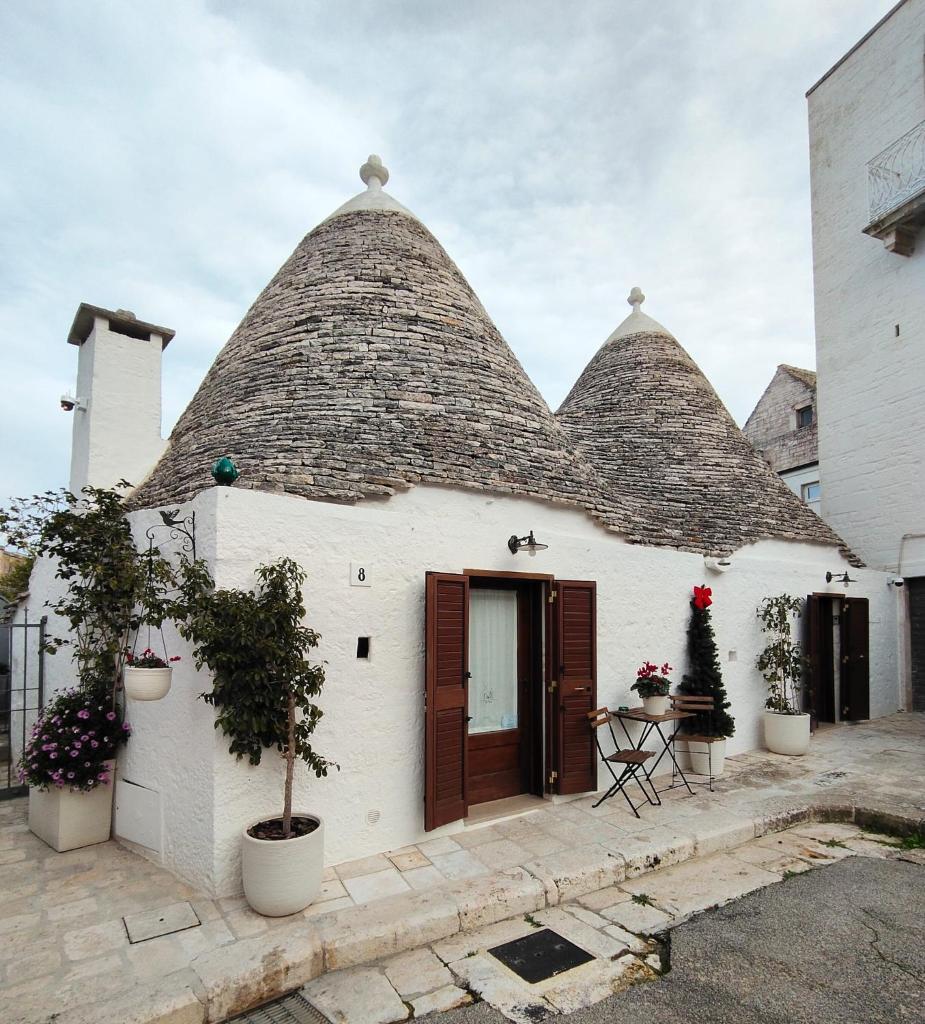 Trullo al vicoletto al civico 10, civico 8, civico 7 3