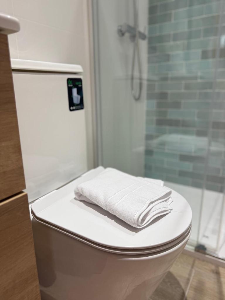 Ático Dúplex Premium 3 suites Terraza Privada Parking Gratis 3