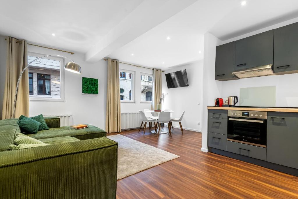 Modern apartment right in trendy Agnesviertel 2