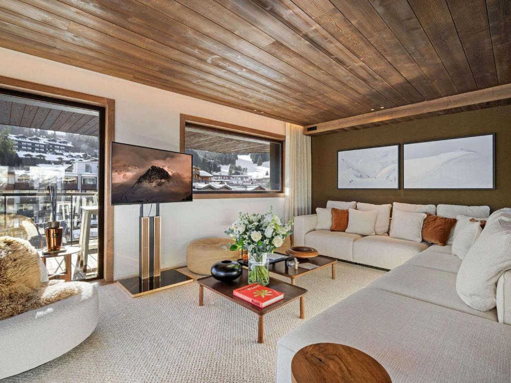Appartement 4 suites luxe à Courchevel 1850 - FR-1-830-3