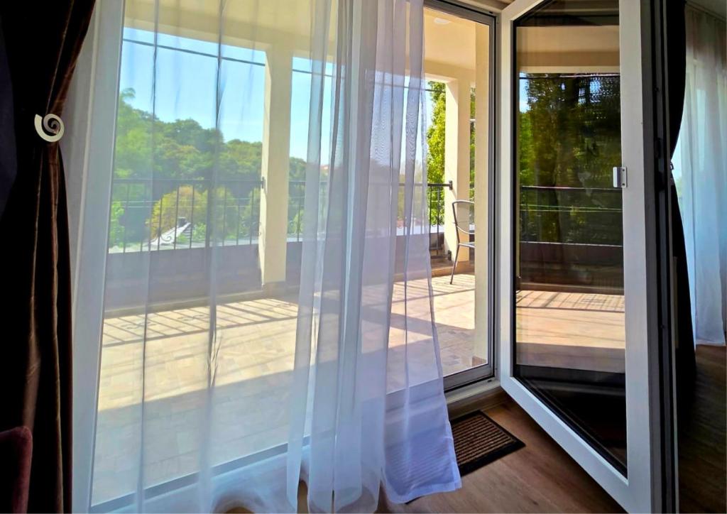 Spa & Pool Apartments Prestige VILLA IVICA 3