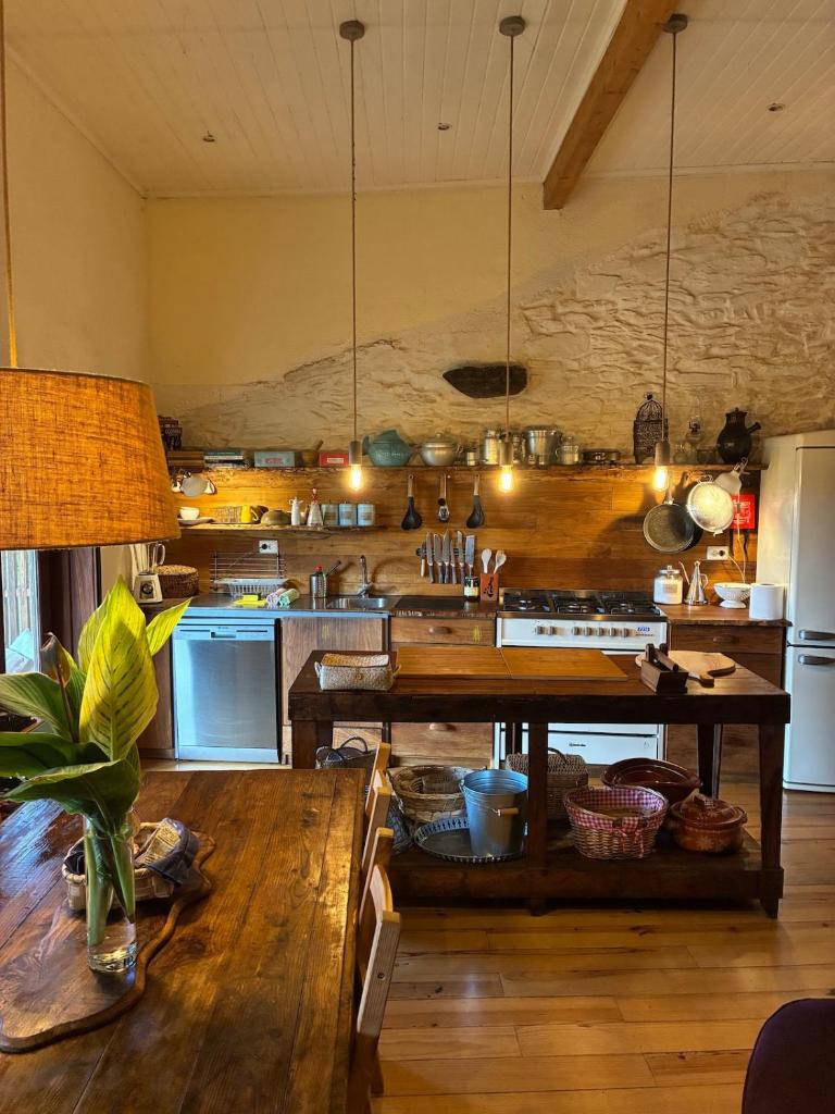 Casas na montanha vistas fantásticas com piscina 1