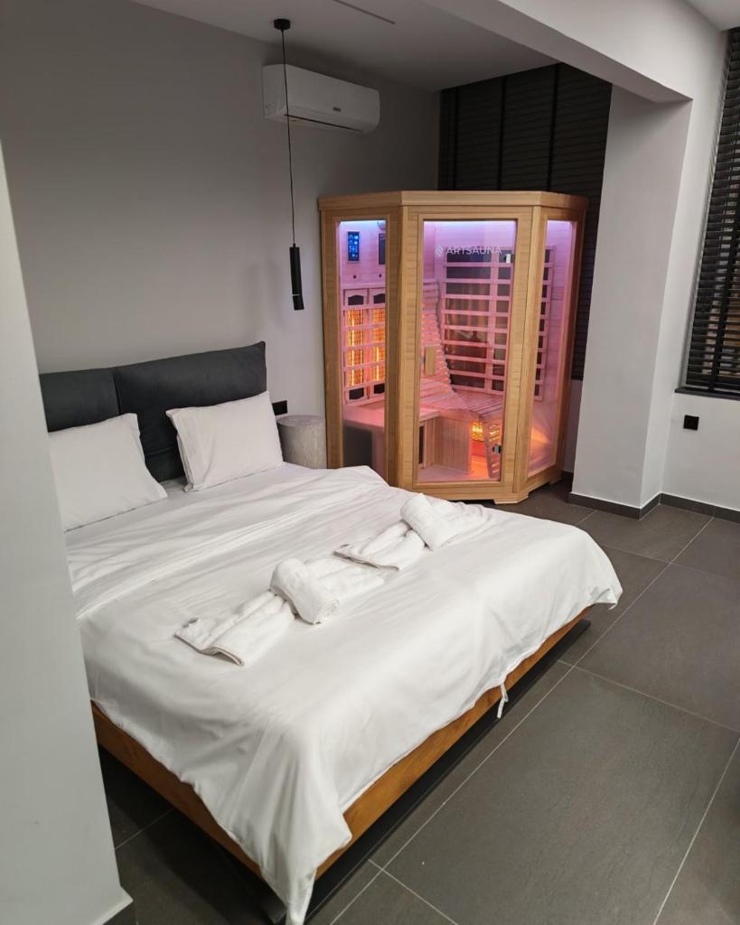 Timeless luxury suites & SPA 7