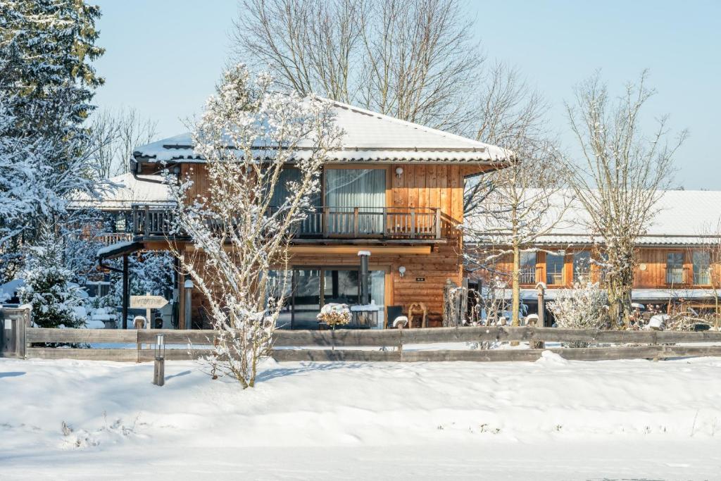 Wellness Chalet mit Whirlpool und Sauna bei Salzburg und Berchtesgaden 2