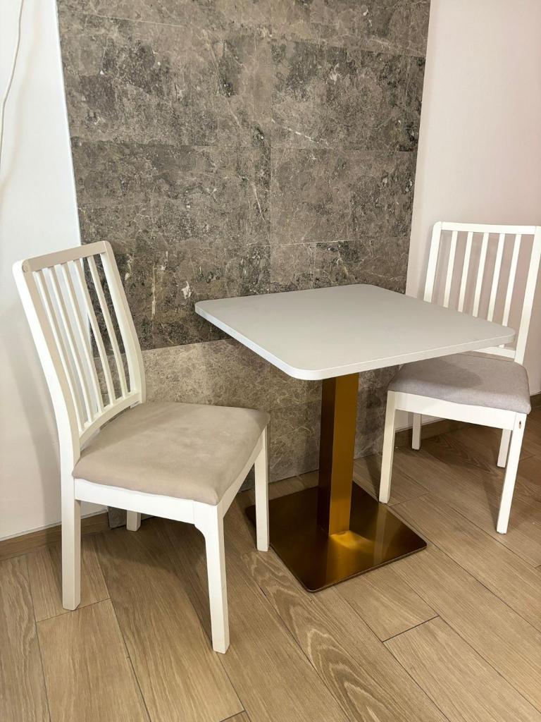 Garsoniera ARCUL DE TRIUMF 6