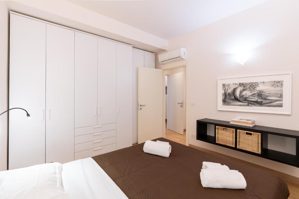 Cozy Vittoria by Postcardsfrom 7