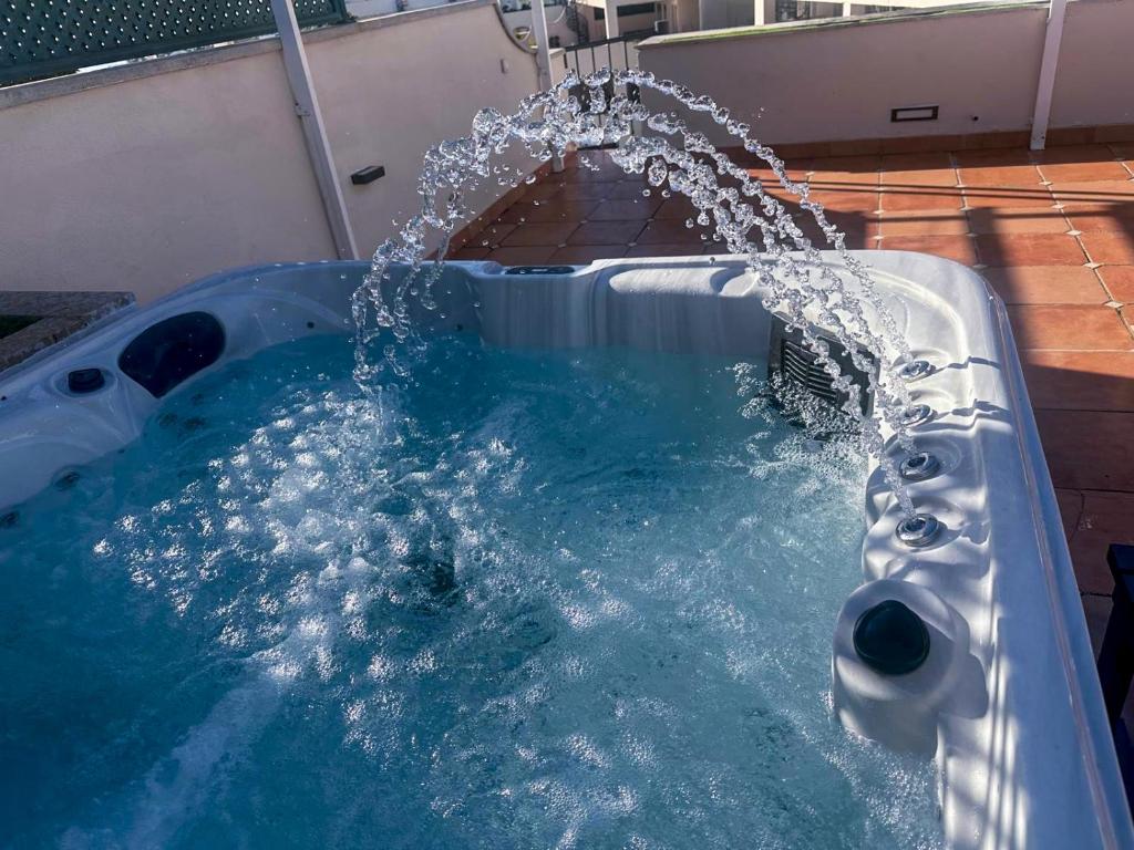 Apartamentos Guadalpin Boutique 8