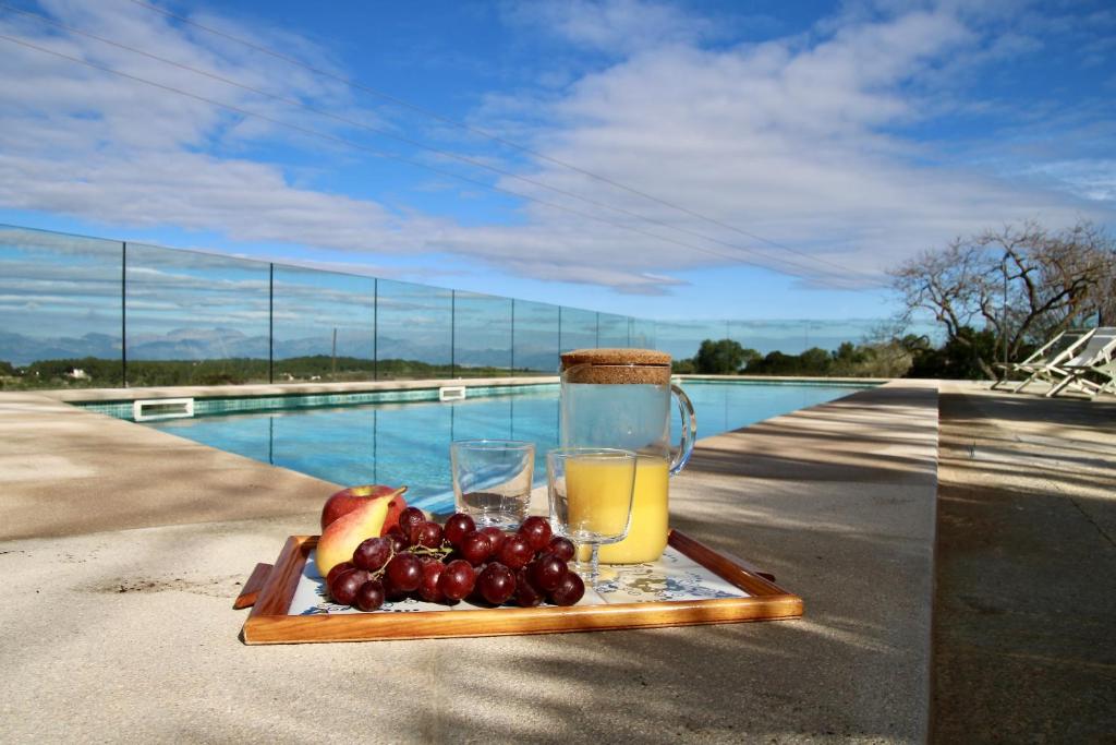 MATER RANDA, piscina, vistas increíbles y barbacoa 1