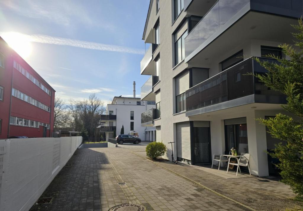 Apartments with Balcony & Parking - APOLONIAliving 6