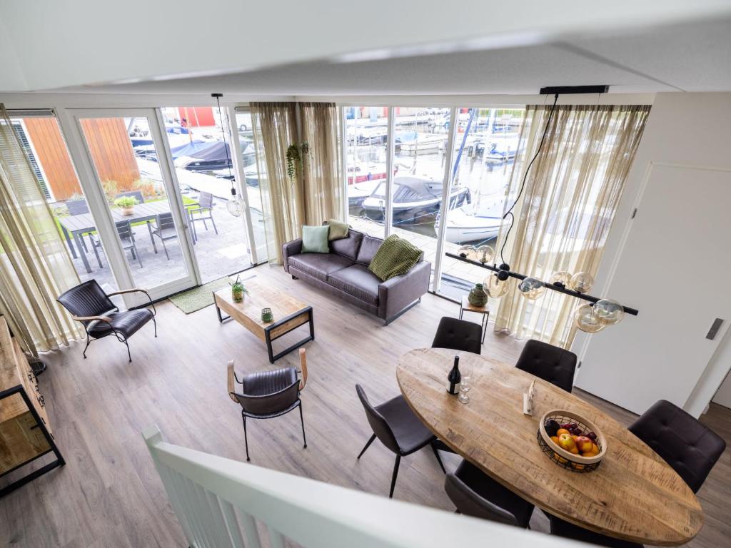 Holiday Home De Meerparel by Interhome 2