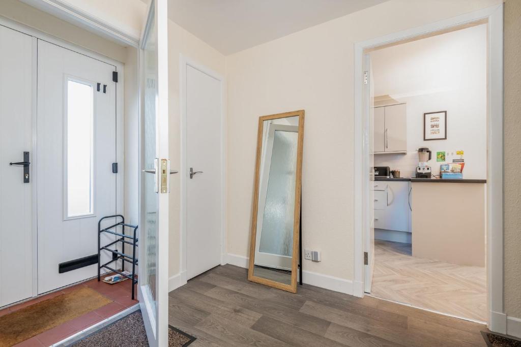 Market Street No 85J 3