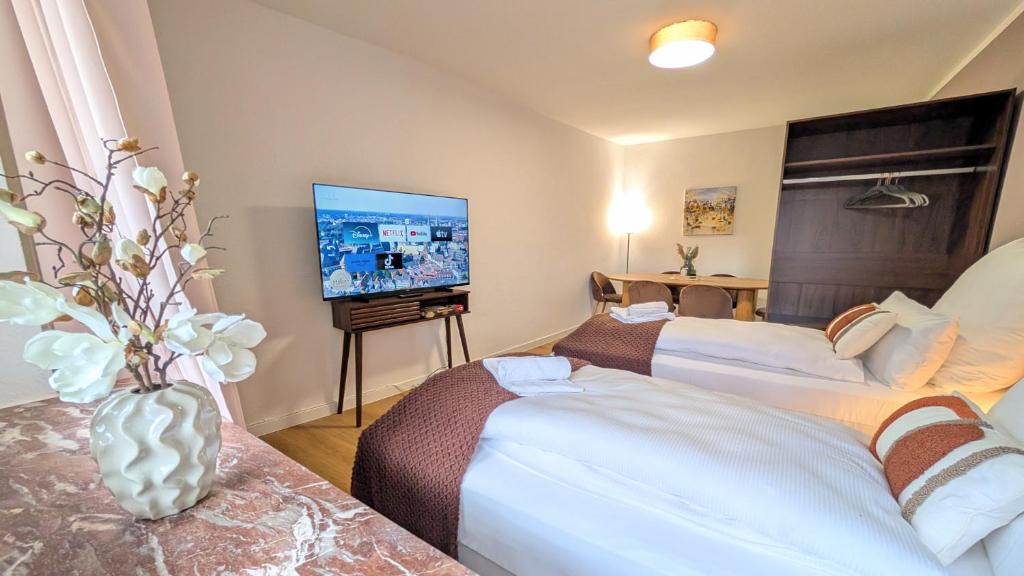 WESTERsuites - Mokka - 3BR Zentral Balkone WLAN 7 Betten Waschtrockner 3