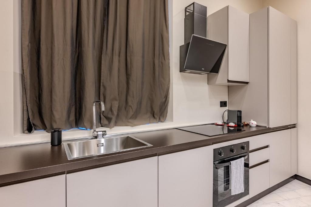 George Home City Centre 8